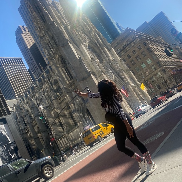 Meet your Posher, Sharima - Picture 3 of 7